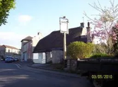 Tisbury pub