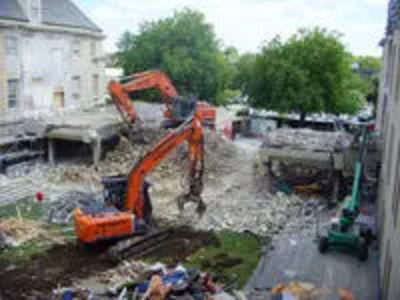 County Hall being demolished